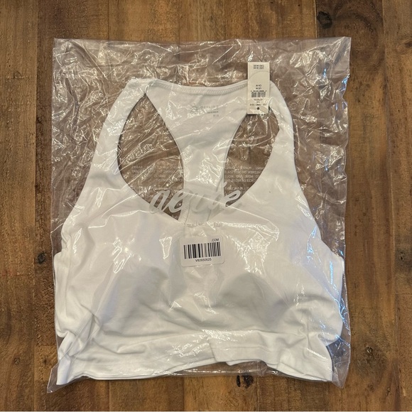 Aerie White Sports Bra - Picture 3 of 4